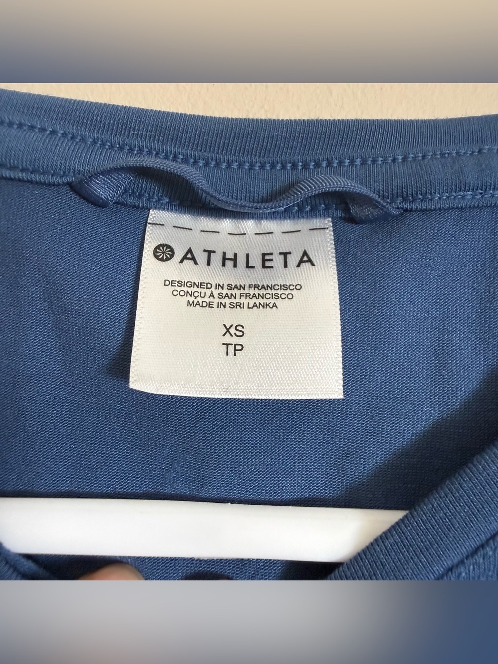 Athleta Air Out Cinch Tee, blue size XS - Picture 3 of 4